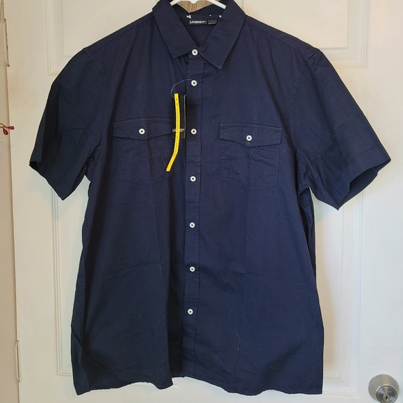 Livergy Men's Short Sleeve Work Shirt, Size: Large Color: Navy Blue - Picture 4 of 9